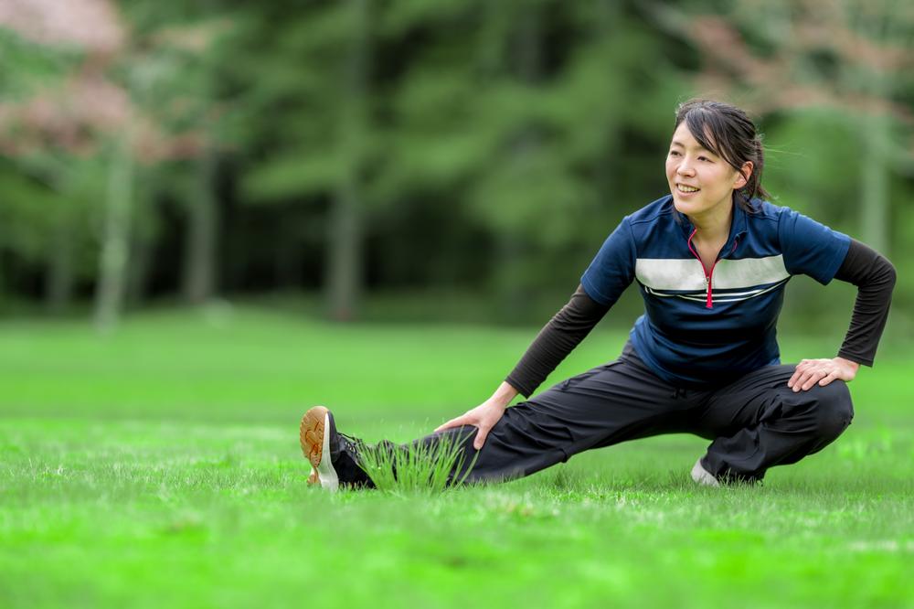 ヨガとストレッチの違いとは？目的や効果・実践方法の違い